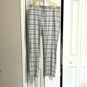 Men’s Jack Nicklaus gray and white plaid golf pants!